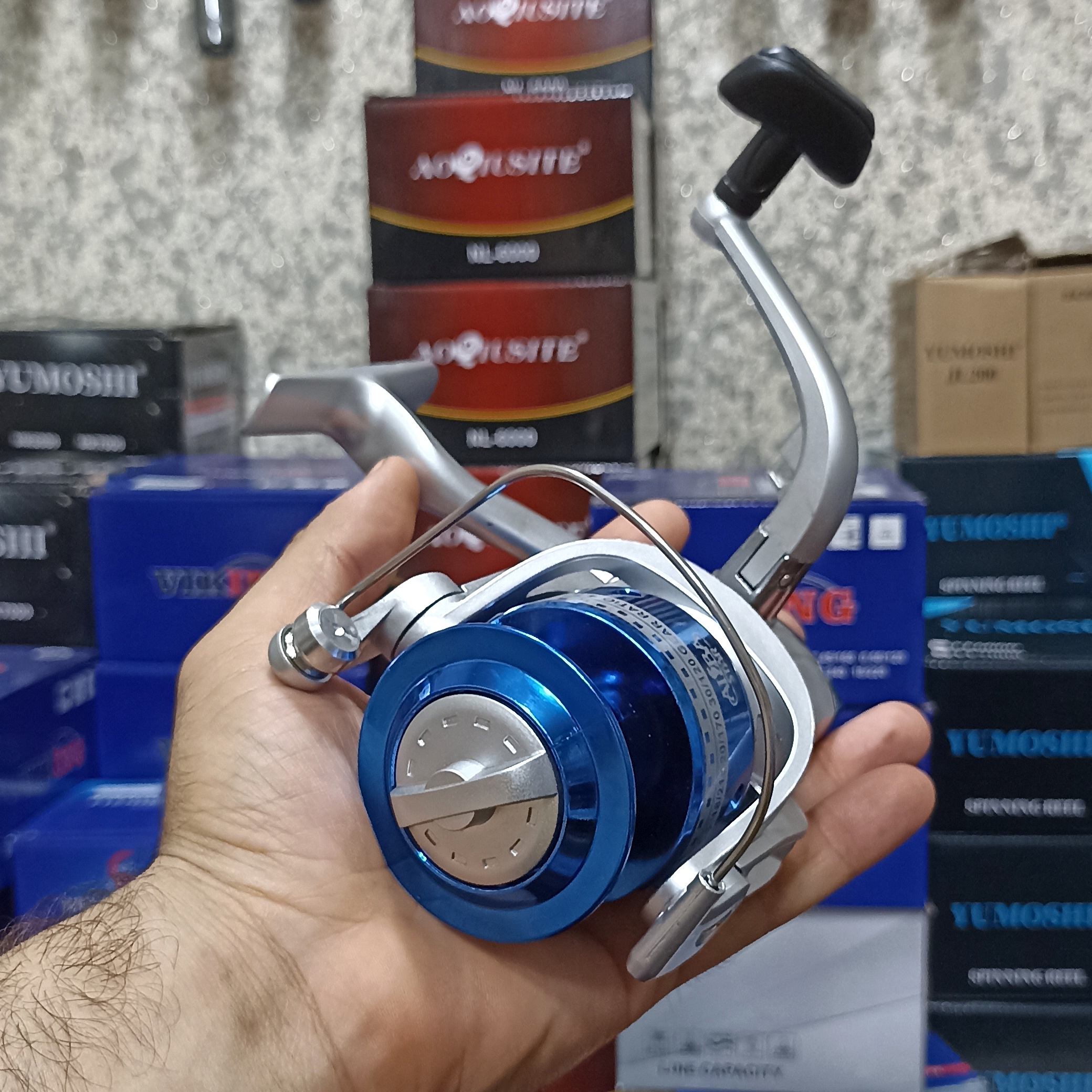 چرخ ماهیگیری 7000 برند آلبااستار مدل YE silver 7000 مناسب برای چوب ماهیگیری لنسر ماهیگیری