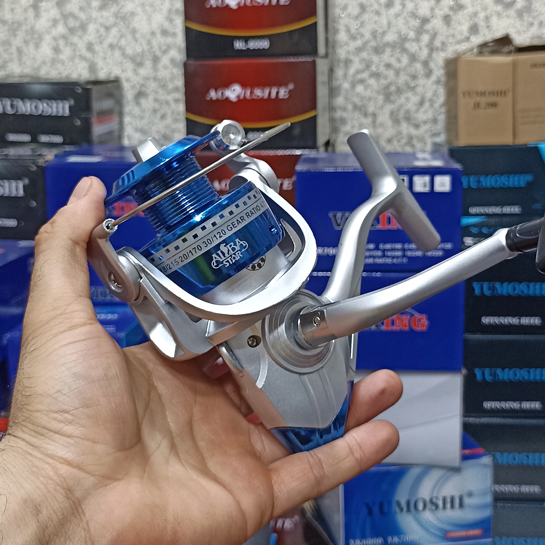 چرخ ماهیگیری 7000 برند آلبااستار مدل YE silver 7000 مناسب برای چوب ماهیگیری لنسر ماهیگیری